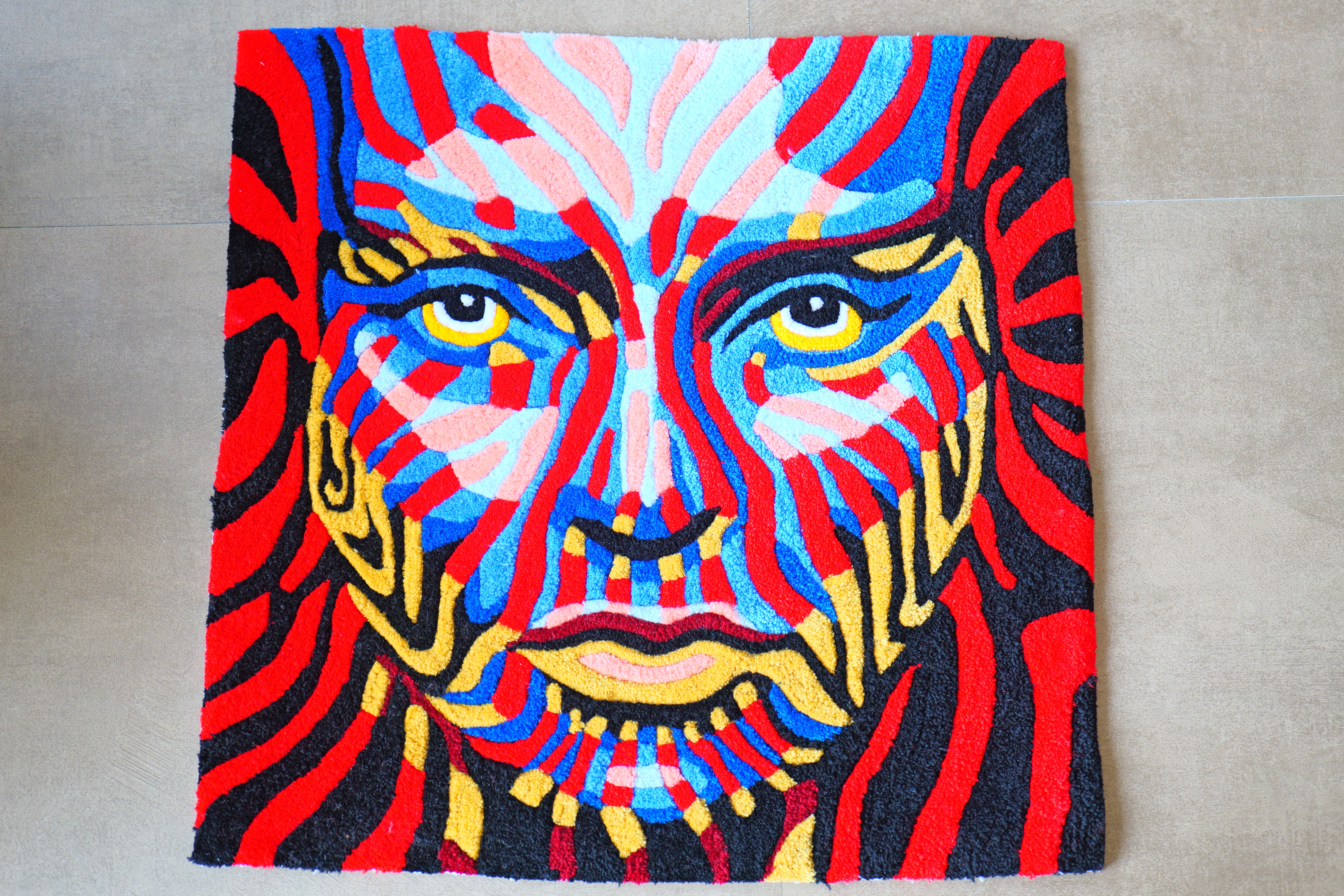 Trippy Shadow Lady